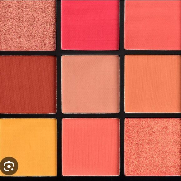 Huda Beauty Obsessions 9-Pan Palette - Picture 5 of 10